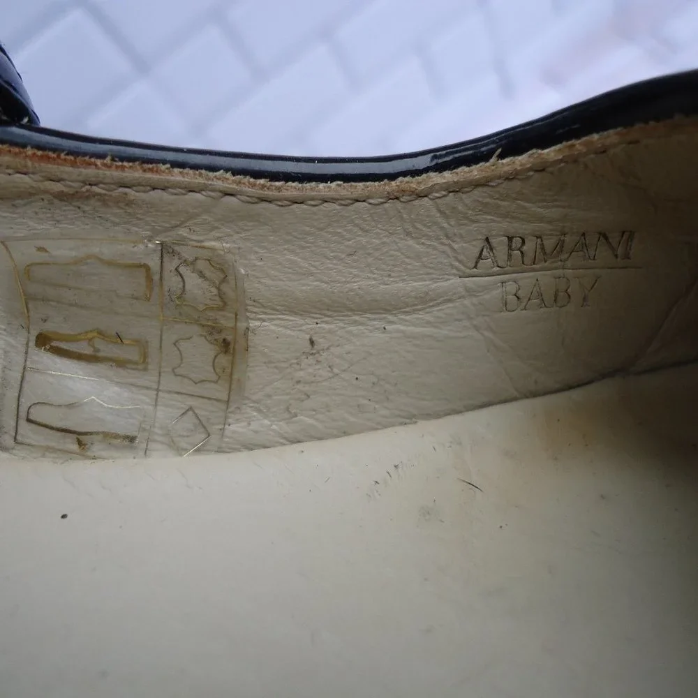 SIZE 24. Armani baby Mary Janes navy patent leather shoes.